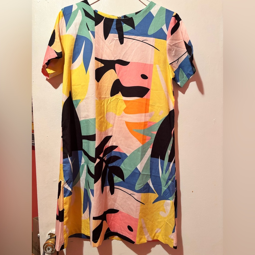 Tropical print summer dress☀️🌴🌿